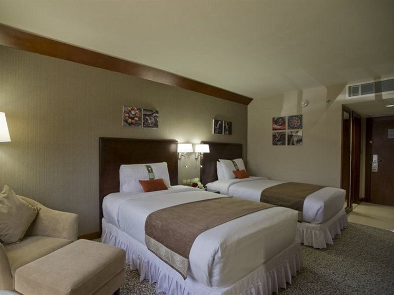 Holiday Inn Al Khobar - Corniche By Ihg Экстерьер фото